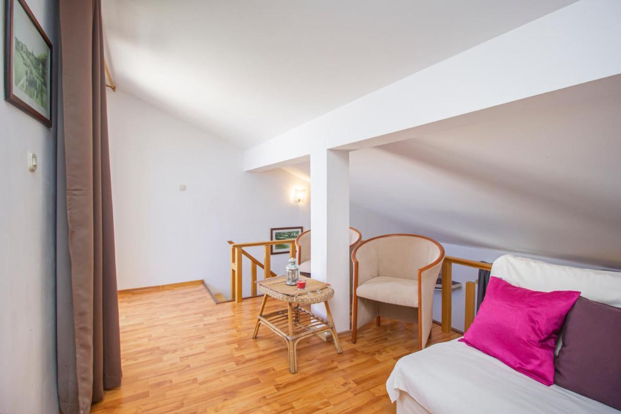 Apartments Branka Makarska Exterior photo